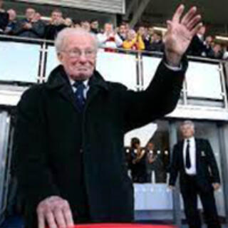Dr Jack Kyle